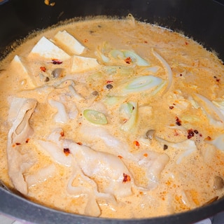 一風堂の鍋スープ+食べるラー油のお鍋